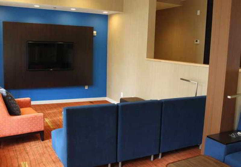 Courtyard By Marriott Dallas Northwest Exterior photo